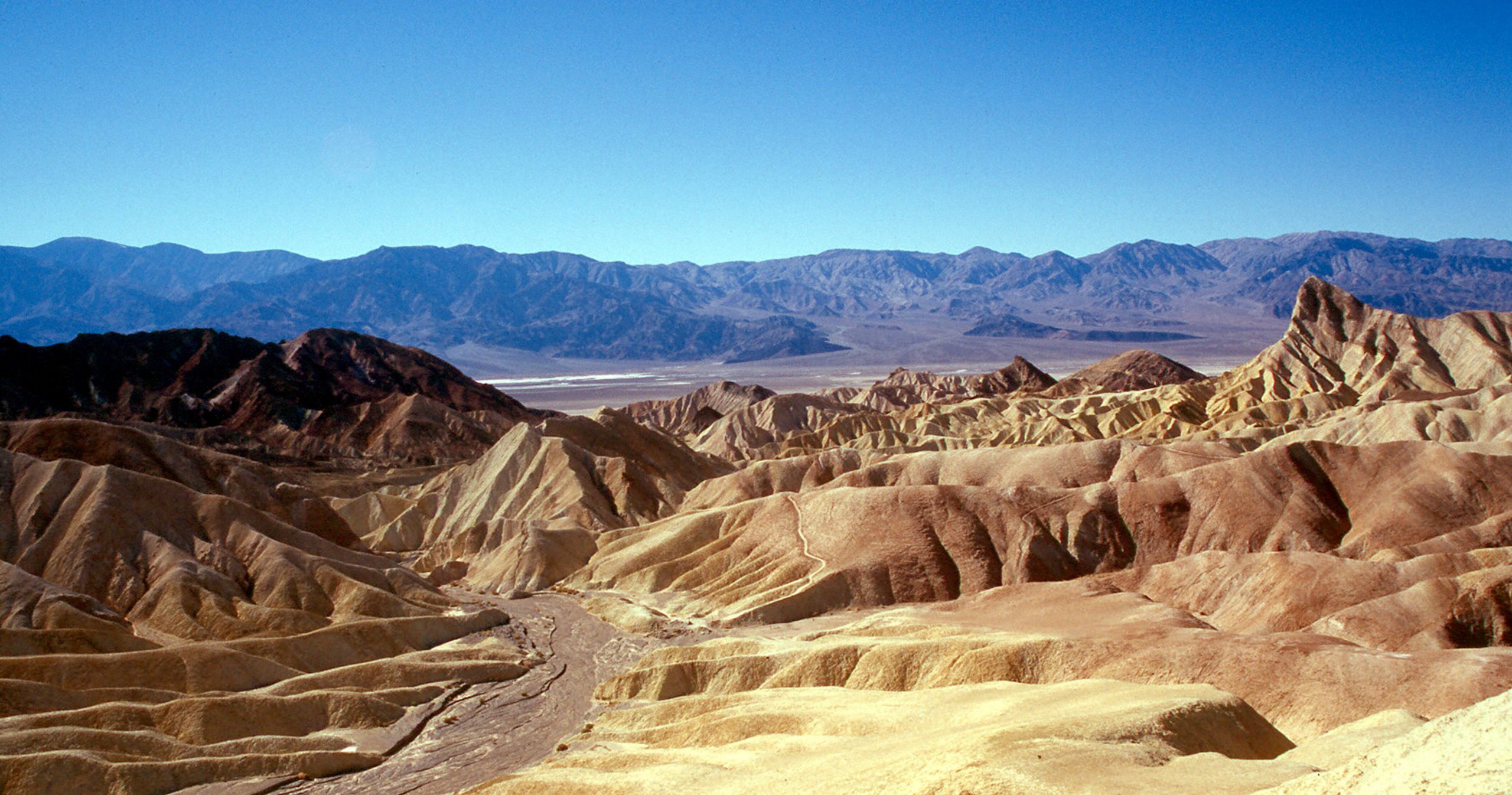 Most dangerous places. Death Valley, USA